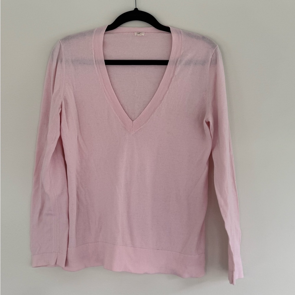 J. Crew Women’s Light Pink Medium V-neck Sweater